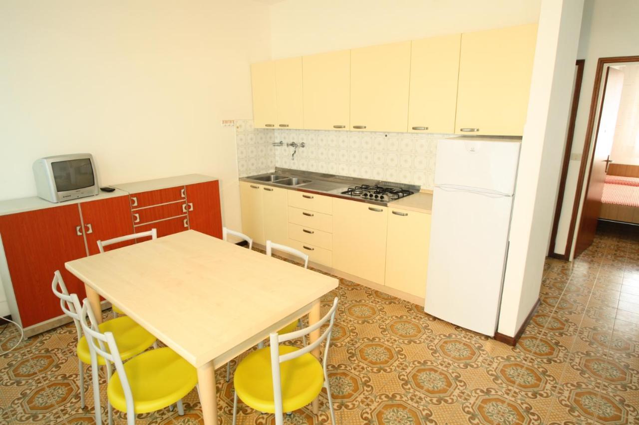 Bibione Beach Apartments Bagian luar foto
