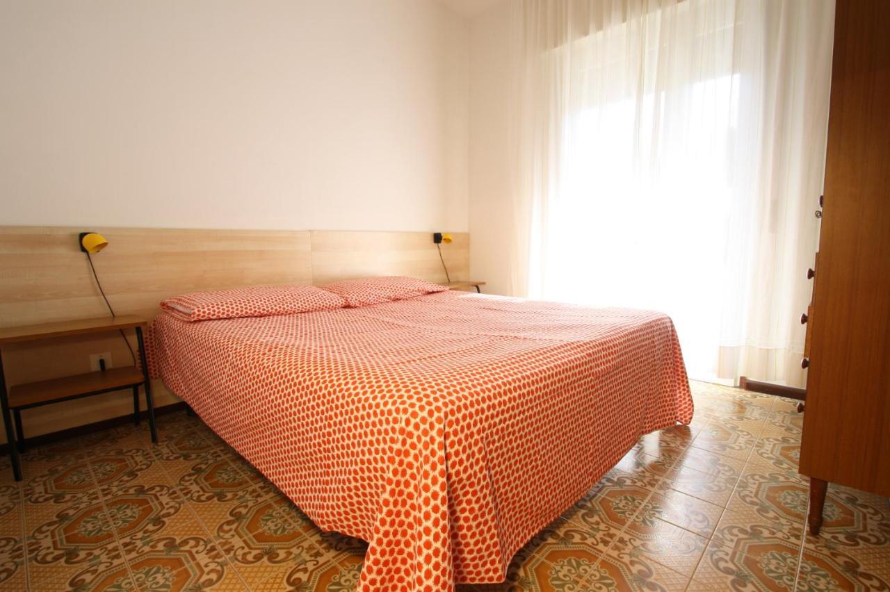 Bibione Beach Apartments Bagian luar foto